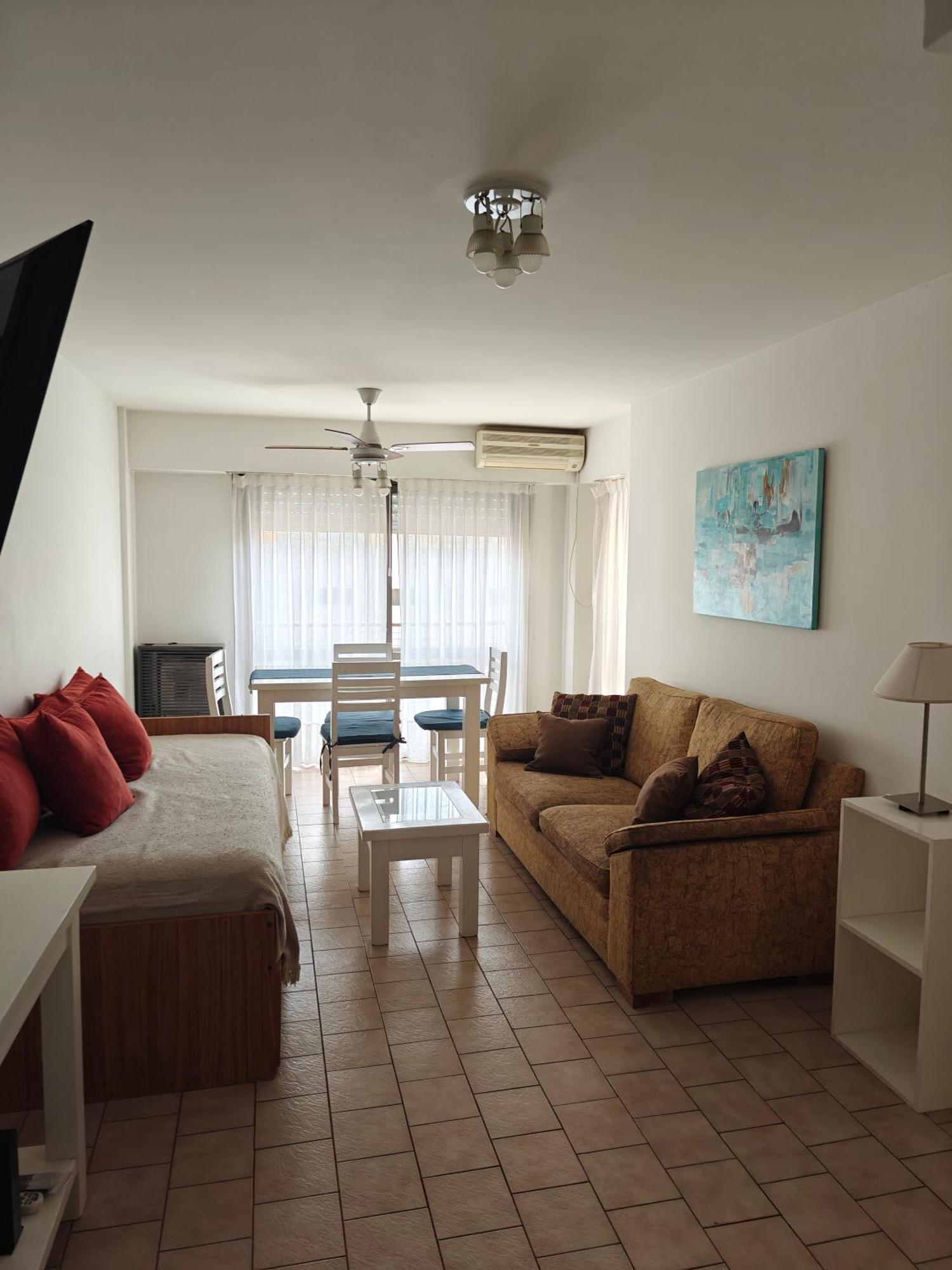 Departamento Amoblado En Pleno Centro, Con Cochera Bahía Blanca Exteriér fotografie