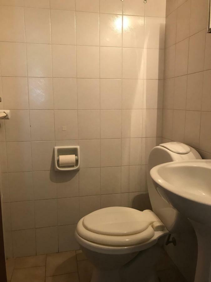 Departamento Amoblado En Pleno Centro, Con Cochera Bahía Blanca Exteriér fotografie